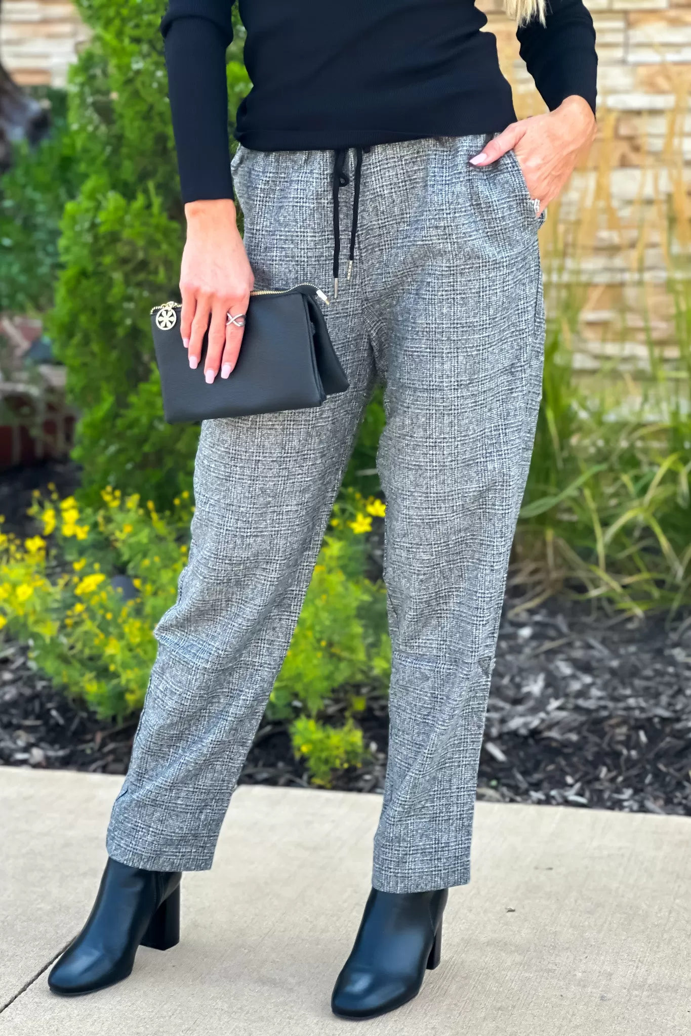 Midtown Strolls Twill Pull On Pants : Charcoal/Plaid